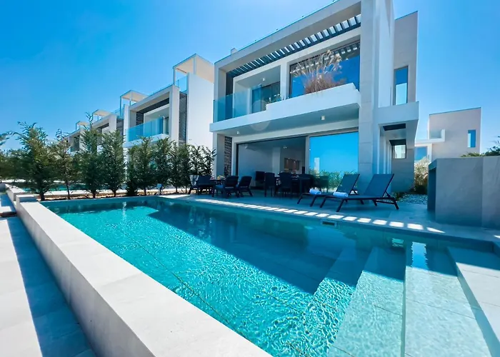 Vila Azure By Marc Protaras