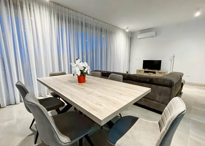 Vila Azure By Marc Protaras