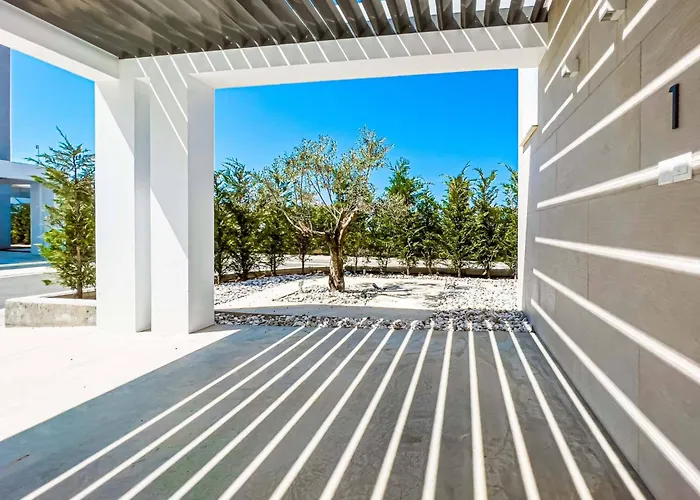 Azure By Marc Vila *