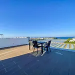 Villa Azure By Marc *
