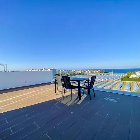 Villa Azure By Marc *