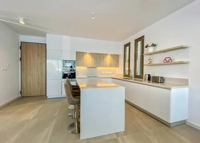 Azure By Marc Βίλα *