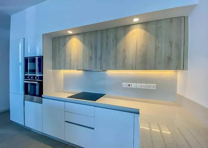 Azure By Marc Βίλα *