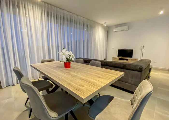 Azure By Marc Βίλα *