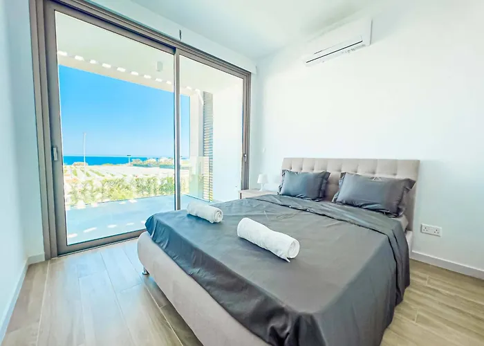 Βίλα Azure By Marc *